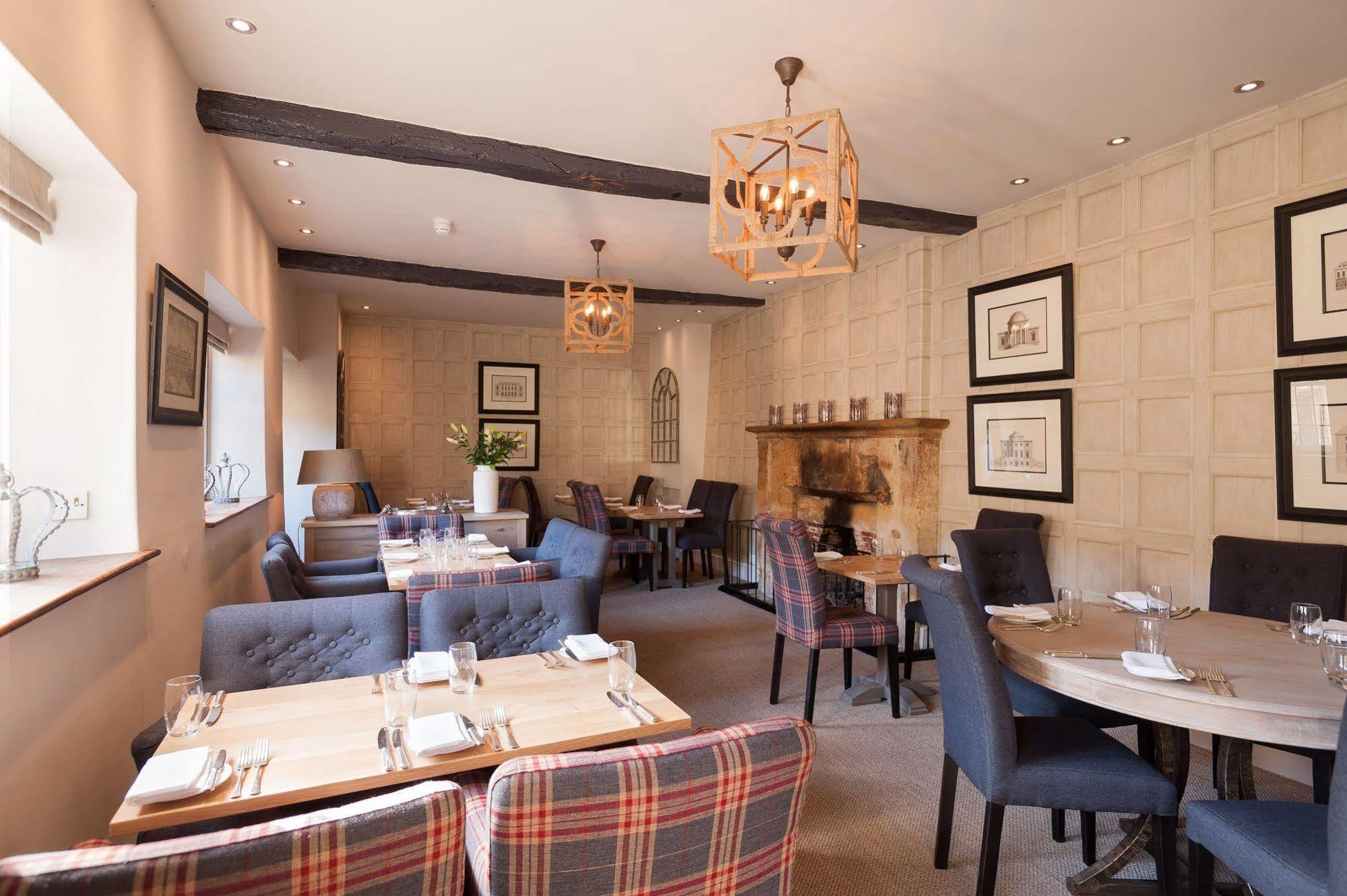 The Crown Hotel Shipton under Wychwood Ngoại thất bức ảnh